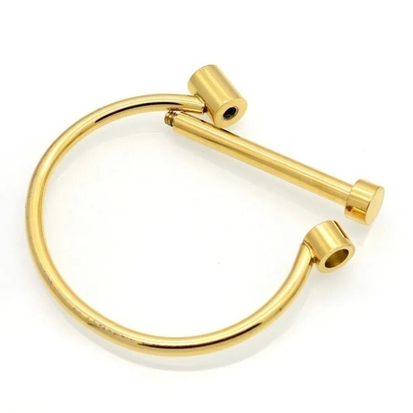 18K Gold Shackle Unisex Cuff Bangle Bracelet No Fade Luxury Design Stackable - Picture 4 of 5